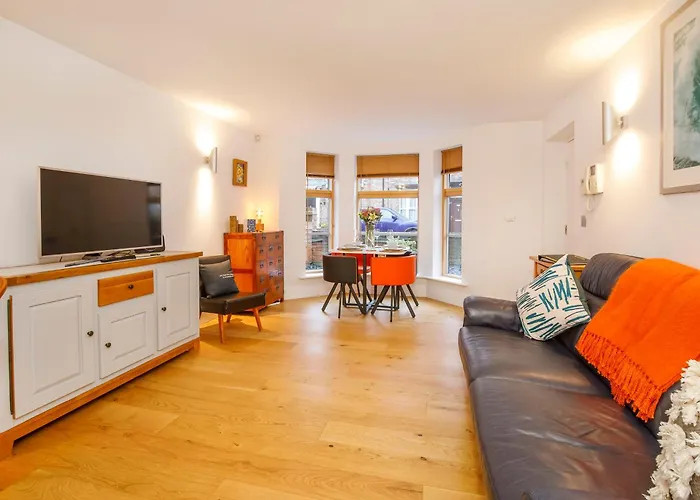 Apartament Robyn's Retreat-free Parking